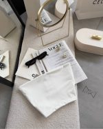 کراپ‌تاپ دکلته لاکرا